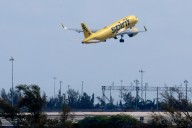 Spirit cuts routes from a dozen US cities as it starts bankruptcy overhaul