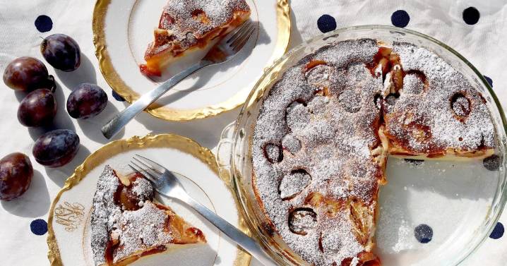 Something between a cake, a pudding and a pancake