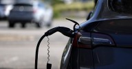 Contributor: Why electric vehicle drivers should charge their cars at the office