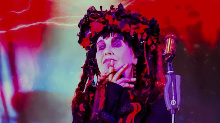‘Queen of Quirk’ Lene Lovich to perform at Pine Knob with Devo, B