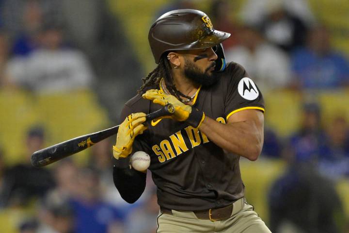 Padres Manager Announces Risky Gamble as Fernando Tatis Jr. & Co. Push All