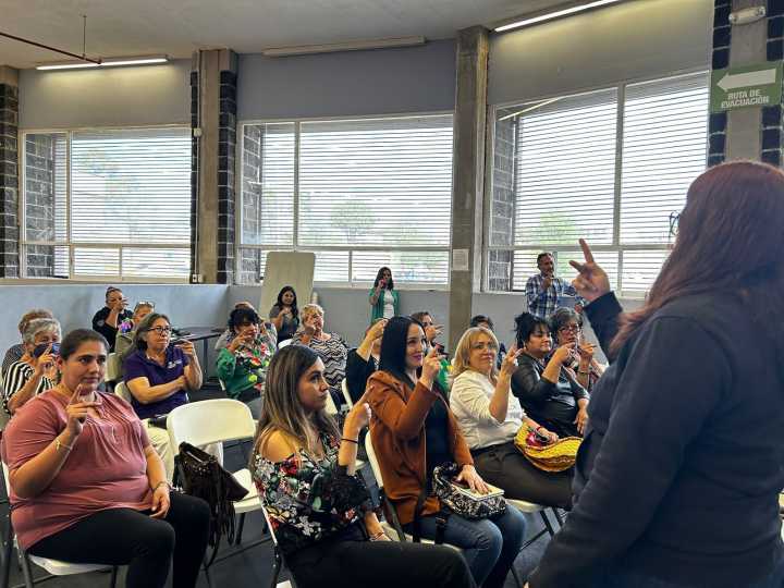 Conmemora Desarrollo Humano el Día Internacional de las Personas Sordas