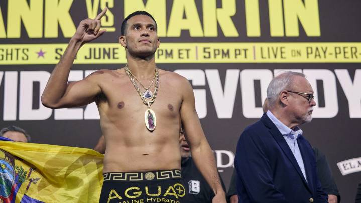 AMB ordenará Bivol vs. Benavídez en 2026, según reportes