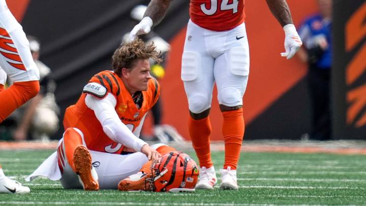 How many games will Joe Burrow miss? Bengals QB toe surgery timeline