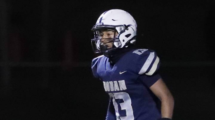Same score reversed, Hoban football scores late to beat Walsh Jesuit