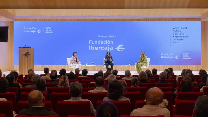 Fundación Ibercaja llevará a la Lonja la escultura de Chillida