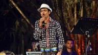 Zubeen Garg’s Death: Fans Gather Outside Manager’s House, Demand His Arrest