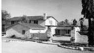 Donna Reed, her show, and the history of her Palm Springs home