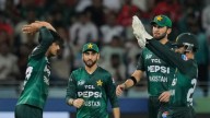 Sloppy Pakistan survive sloppier Bangladesh to book final date vs India