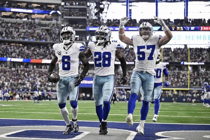 Cowboys look to build on wild first win, while Bears try to bounce back from blowout loss