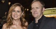 St. Louis native Jenna Fischer of ‘The Office’ returns to the stage in Chicago
