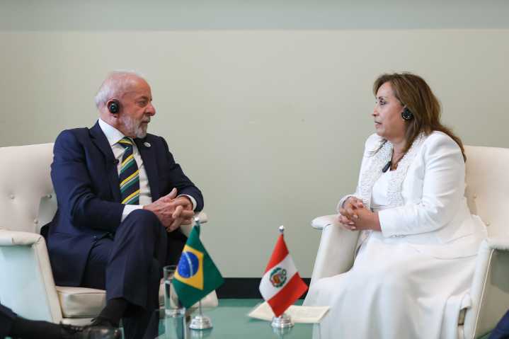 Boluarte y Lula fortalecen cooperación económica y fronteriza en encuentro bilateral