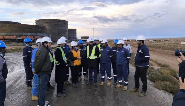 MEA Secretary Visits Oil Refinery Project In Mongolia, Reviews Progress