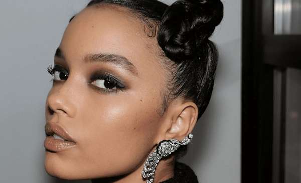 Soft grunge make up: los trucos para lograr el maquillaje viral