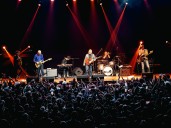 Teenage Fanclub debutó en la Argentina: la banda que no supo ser Nirvana ni Oasis porque prefirió mirar atrás sin ira ni vergüenza