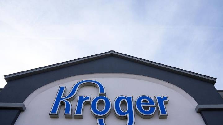 DoorDash and Kroger are expanding their grocery delivery partnership