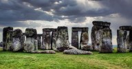 No fueron los humanos: científicos descubrieron el origen de las rocas azules de Stonehenge