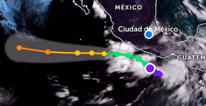 Narda se intensificaría a huracán frente a costas de Michoacán el martes, prevén