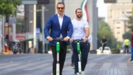 Ponen al servicio de regios scooters y bicicletas eléctricas; estas son las rutas que hay
