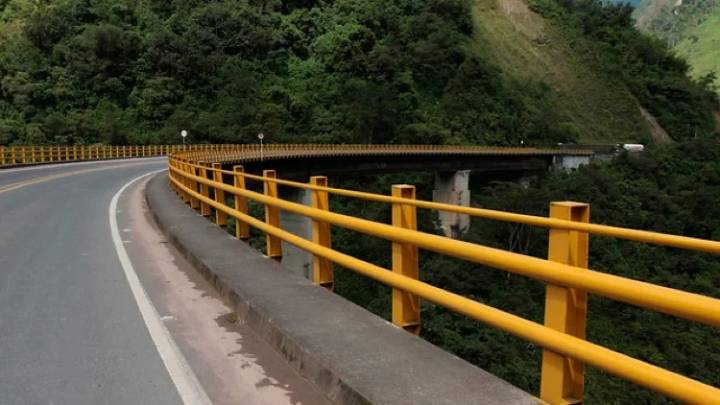 ¿Cómo avanza la vía al Llano? Deslizamientos en la Vía al Llano Generan Caos y Cierre Prolongado
