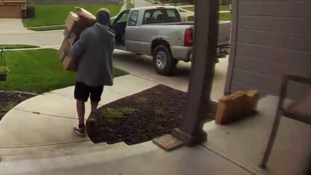 Video shows suspect allegedly stealing Amazon packages in Elkhorn