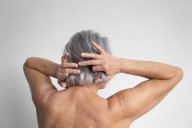 Qué pasa si pones bicarbonato de sodio en las canas del cabello