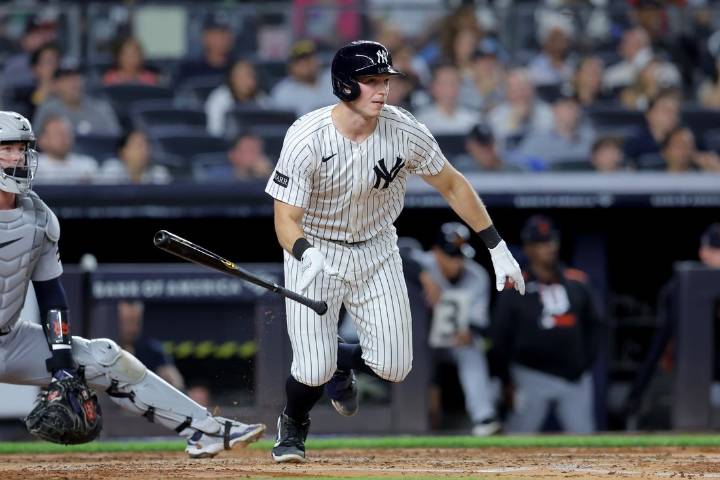 Deadspin | Yankees face White Sox, intent on chasing down AL East lead