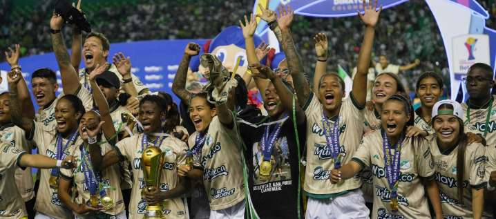Deportivo Cali revalidó su título de la Liga Femenina ante Santa Fe