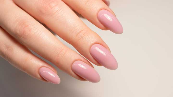Uñas de gel perfectas: 5 consejos profesionales para que no se rompan