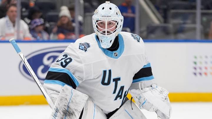 Oilers acquire goaltender Connor Ingram from Mammoth