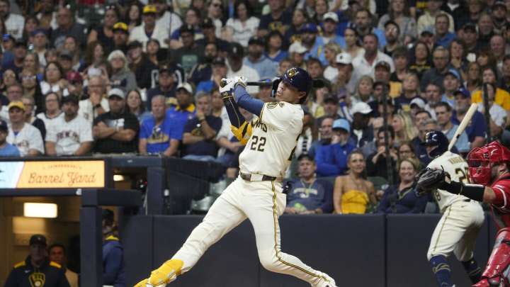 Brewers’ Christian Yelich reaches major milestone in his successful comeback from back surgery
