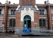 La quiebra de Educo sacude la actividad de los centros culturales de Madrid