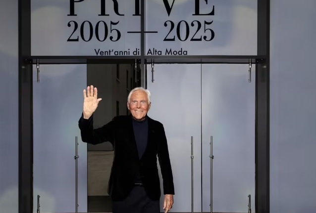 Muere Giorgio Armani a los 91 años; el diseñador era considerado el «rey» de la moda italiana