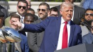Trump critica el nuevo ‘kickoff’ de la NFL, dice que hace ver “afeminado” al fútbol americano