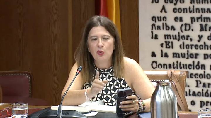 La Policía notifica a Leire Díez su imputación por sus audios contra la UCO