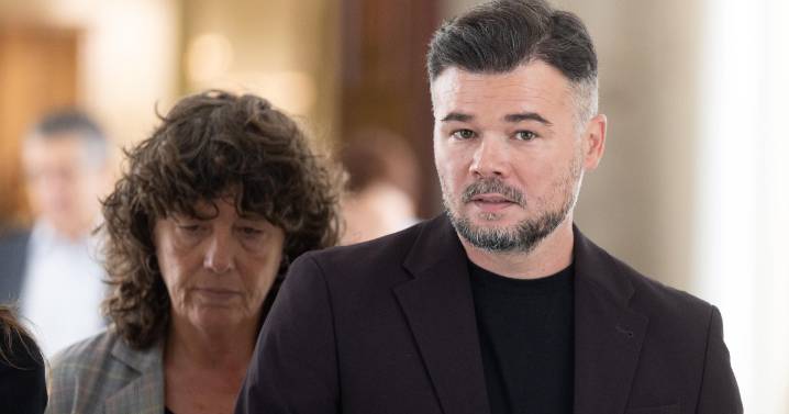 Rufián deja claro la influencia de los independentistas sobre Sánchez: «Nos tocará obligarle»