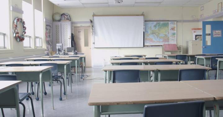 Taylorville PD investigating after threat made to Taylorville High School
