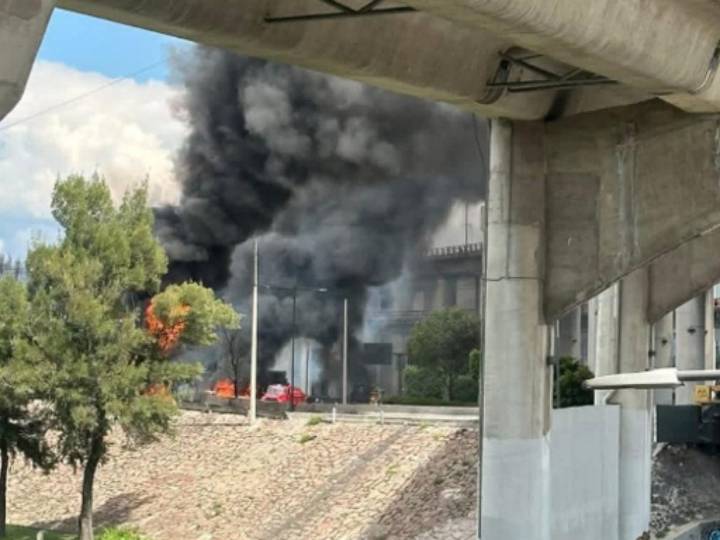 Movilización en Iztapalapa: Se incendia pipa en Puente de la Concordia y Zaragoza