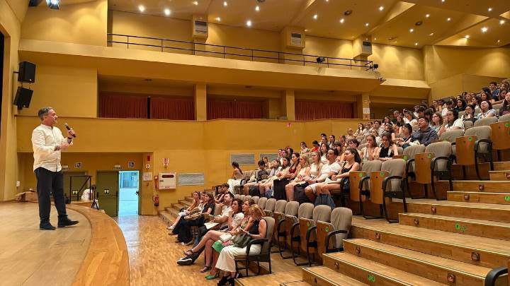 Llegan 1.600 estudiantes internacionales a la Universidad de Sevilla, un "destino al alza"