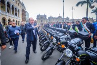 Alcalde de Lima entregó 80 motocicletas para reforzar la seguridad en centros poblados de Puno