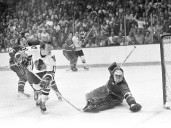 Hall of Fame goaltender Ken Dryden dead from cancer