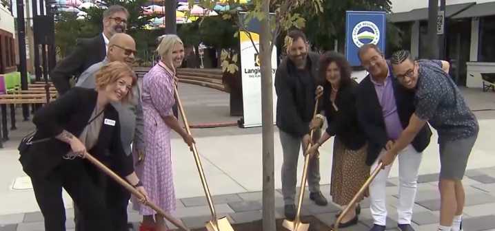 Langley, Bellingham plant tree to commemorate cross