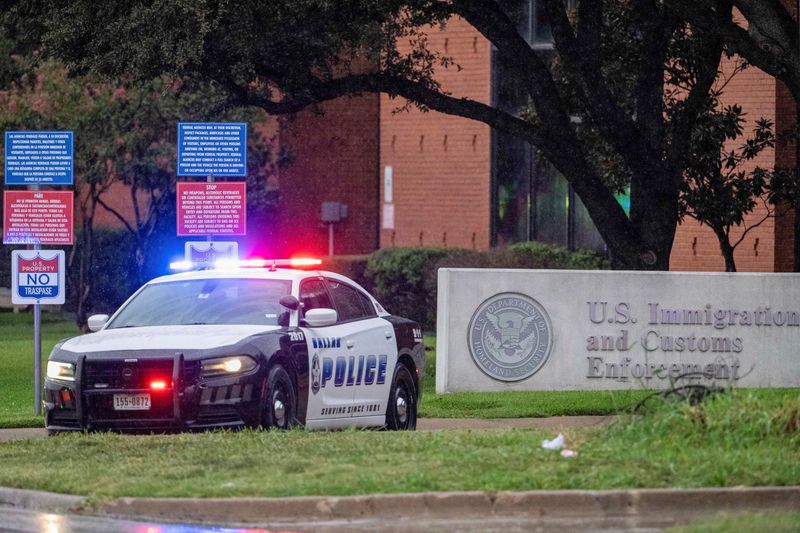 At least one killed, others wounded in shooting at Dallas ICE office