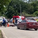 SE REPORTA UN LESIONADO POR CAÍDA DE MOTO
