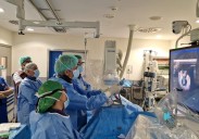El HUCA, pionero en una operación para reparar dos válvulas cardíacas con los implantes más innovadores