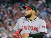 ¡Eduardo Rodríguez lanzó 6.1 innings de dos hits! Ponchó a seis para octavo triunfo