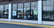 Magpie Thrift store opens in Shoreline