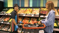 Así debes hacer la compra en tu vuelta a la rutina: «La anchoa y el bonito están de temporada»