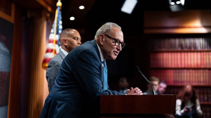 The Clock Is Ticking on a Lose-Lose Government Shutdown