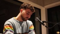 Nueva canción del músico marplatense Llullo: “Sólo las hojas”